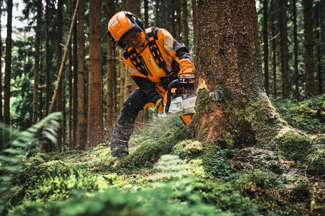 Stihl MS300 C-M moottorisaha - Vuoksenautotarvike.fi